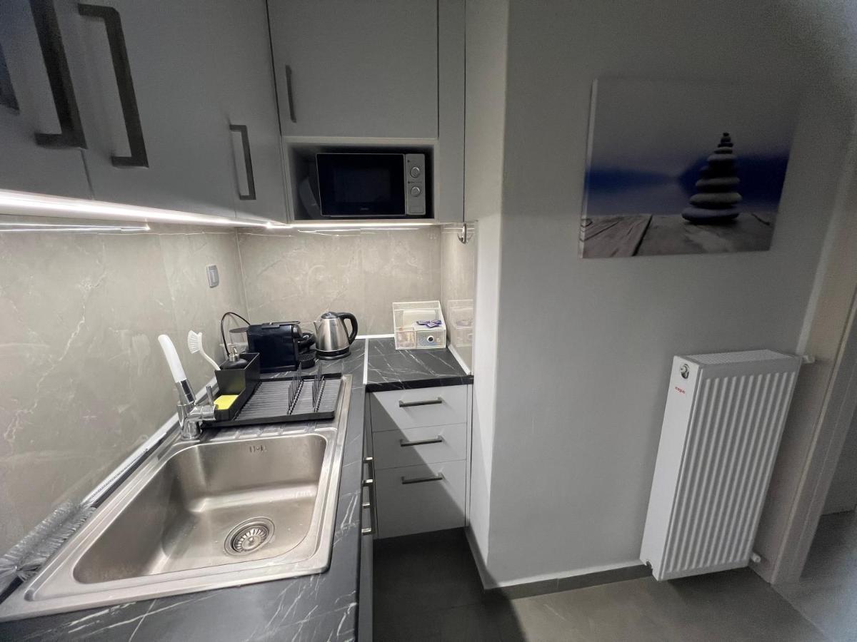Serres City Center Modern Apartment Экстерьер фото